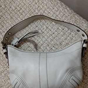 Small Coach Hobo Handbag Ivory Used